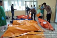 Sejumlah Korban tewas akibat dari pemusnahan amunisi militer kadaluarsa di Daerah Kecamatan Cibalong - Kabupaten Garut. (12/5/2025) Foto: Dewi Afriatin