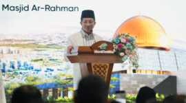 Menag memberi Sambutan pada peresmian dua tempat ibadah di Lebak, Banten, Kamis (25/9/2025)