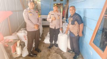 Polres Kampar Dampingi Petani Jual 2.191 Kg Jagung Pipil ke Bulog Pekanbaru